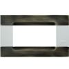 Nea - White Kadra plate in brushed brass metal 4 places