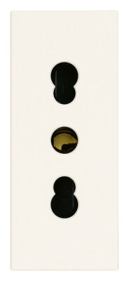 Linea blanche - Prise 16A P17/11