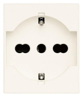 Linea blanche - Prise P40 16A