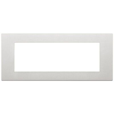 Linea - Placa plateada de 7 módulos