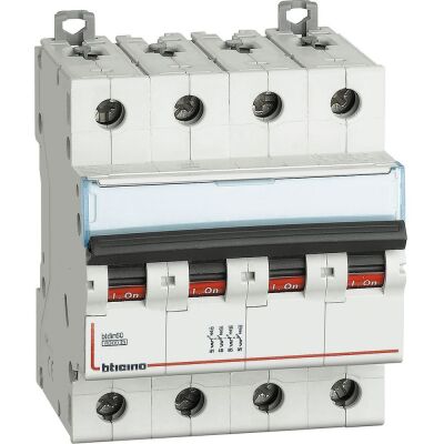 BTicino FN84D32 - Disjoncteur 4P D32 6KA 4M