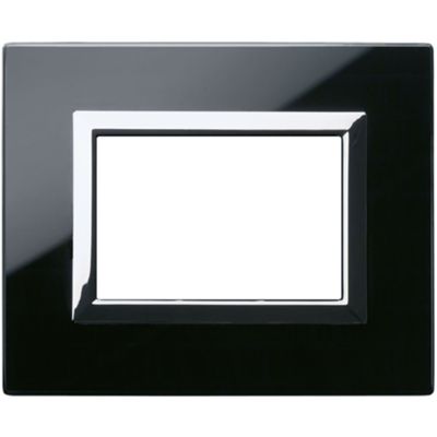 Series 44 - Vera 44 plate in absolute black 3-place glass