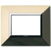 Serie 44 - placca Zama 44 in metallo 3 posti ottone lucido