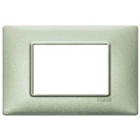 Plana - 3-place metal plate in metallic green