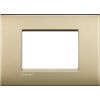 LivingLight Air - Placa de metal Lucenti de 3 plazas en oro satinado