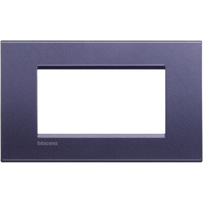 LivingLight - Silk square metal plate for 4 club places