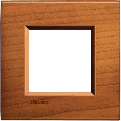 LivingLight - square Essenze plate in solid American cherry wood for 2 people