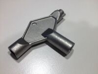 Three-insert aluminum key