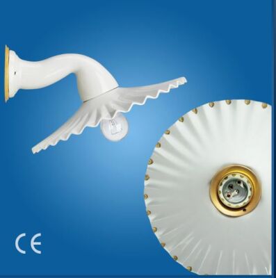 Fan wall light with gold drops ø280 with porcelain arm