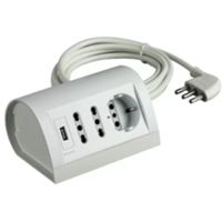 Desk power strip with 2 bypass sockets, 1 German socket and 2 white USB sockets