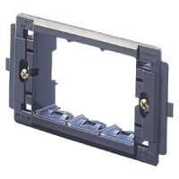 Sistema - Soporte de 3 plazas con tornillos.