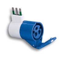 Large Italian to IEC 2P+T adapter