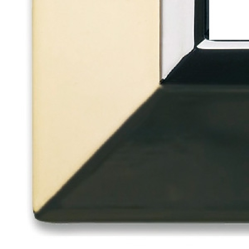 Serie 44 - Placa de latón pulido de 7 posiciones de metal Zama 44