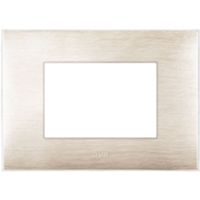 Serie 44 - placca Young 44 in tecnopolimero 3 posti beige spazzolato 3D