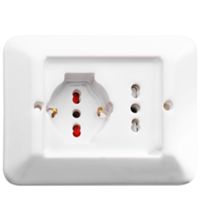 Delux - porcelain plate with bypass socket and universal socket